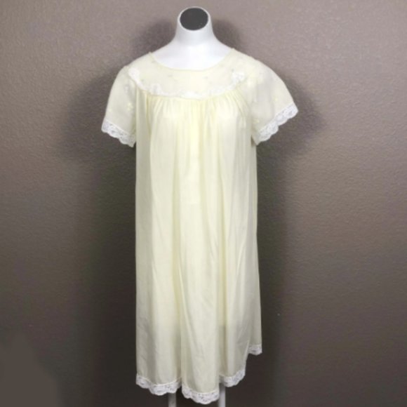 Sears Vintage Delicate Yellow Flower Embroidered Night Gown Sz 32-34 - Picture 1 of 5